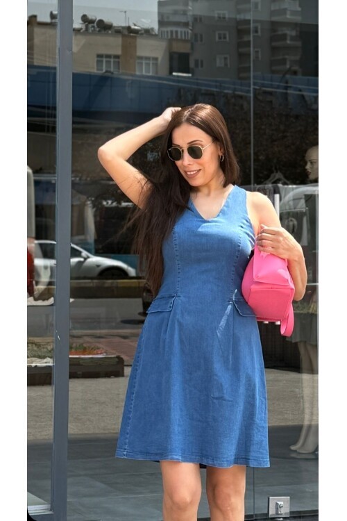 Kadın Kolsuz Ön Cep Kapaklı Elbise
